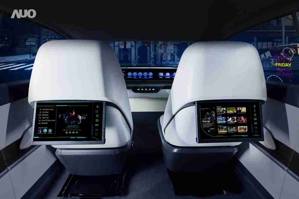 YAXIN111新一代Smart Cockpit 2024，，以Micro LED先进显示技术优势，，，创建〝可卷式后座娱乐显示器〞，，仅在互动时才显示出所需画面及信息，，，，扩充更丰富的娱乐和交互信息服务，，，获国际奖项荣耀