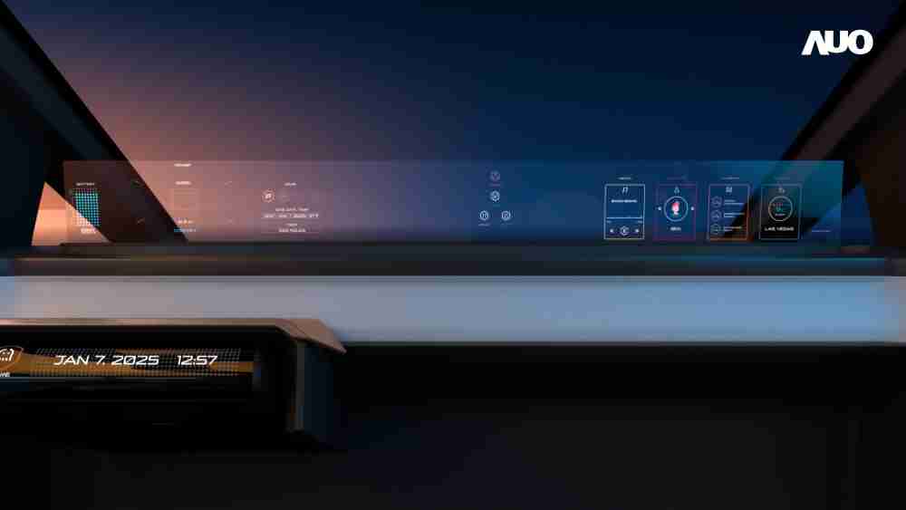 YAXIN111无界透明显示接口(Horizon Image Glass)透过车运算方案整合仪表板、、中控台及副驾显示器，，一体式全景呈现，，，，提供乘用者清晰的前方视野、、、、行车必要信息与娱乐功能